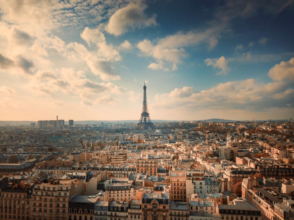 Paris-4-day-itinerary-eiffel-vj